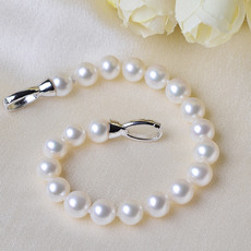Elegant White 8 - 9mm Freshwater Round Bridal Pearl Bracelets