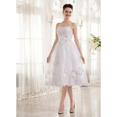 Beautiful A-line Sweetheart Knee Length Tulle Wedding Dresses with Beaded Appliques