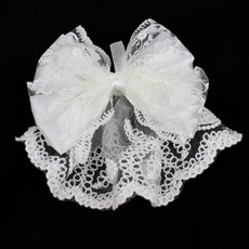 Cute Bow Lace-Trimmed Short Holy Communion Flower Girl Tiara Headpiece with Comb Veil