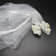 Lovely Bow Crystal Detailing Holy Communion Flower Girl Tiara Headpiece with Comb Veil