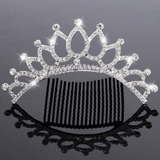 Stylish Sparkling Crystals Silver First Communion Flower Girl Tiara Comb