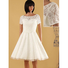 Simple V-back Knee Length Lace Wedding Dresses with Short Sleeves