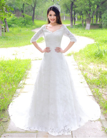 Elegance A-Line V-Neck Court Train Lace Wedding Dresses with Half Sleeves