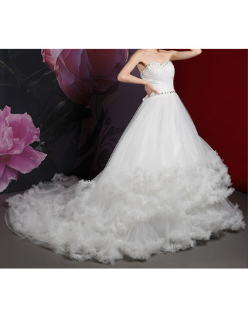 Romantic Crystal Beading Chapel Train Sweetheart Wedding Dresses with Ruffled Tiered Skirt