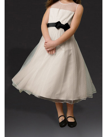 Beautiful A-Line Round/ Scoop Tea Length Lace Flower Girl Dresses with Sashes