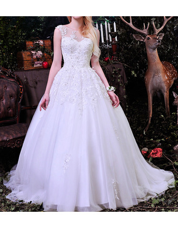 Feminine Illusion Sweetheart Neckline Ball Gown Tulle Wedding Dresses with Appliques Beaded