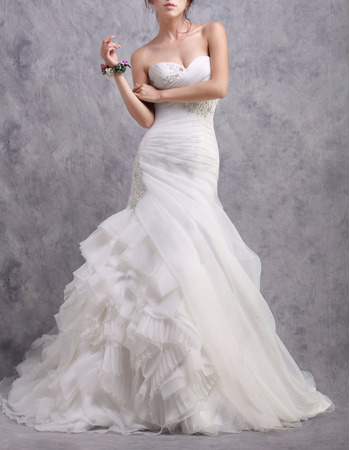 Glamorous Ruched Sweetheart Organza Wedding Dresses with Breathtaking Layered Skirt