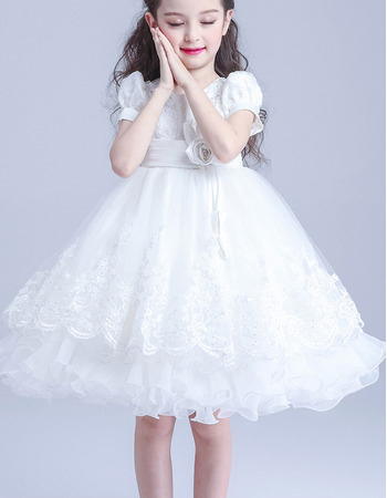 Couture Beautiful Ball Gown Knee Length Beaded Appliques White First Communion Dresses with Short Sleeves