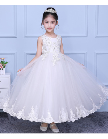 Beautiful Ball Gown Ankle Length Beaded Appliques Tulle Flower Girl Dresses/ Fashionable White First Communion Dresses