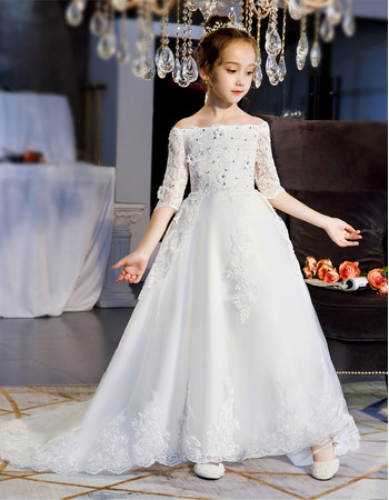 Gorgeous A-line Off-The-Shoulder Tulle Flower Girl/ Communion Dresses with Crystal Floral Appliques