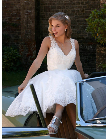Perfect Beaded Appliques Tee Length Tulle Wedding Dresses