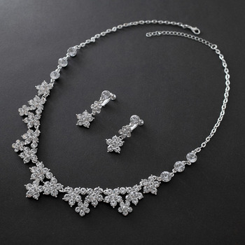 Beautiful Sparkling Crystal Floral Necklace and Earring Set
