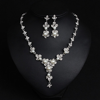 Gorgeous Twinkling Crystal Pearl Floral Necklace and Earrings Set