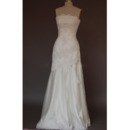 Elegance Full Length Strapless Lace Appliques Beading Tulle Wedding Dresses
