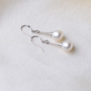 Elegant White 8-9mm Off-Round Freshwater Natural Pearl Earring Set