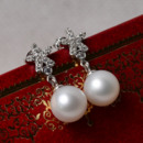 Inexpensive White Round 8.5-9mm Freshwater Natural Pearl Earring Set