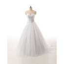Beautiful Ball Gown Sweetheart Tulle Wedding Dresses with Beaded Appliques Waist