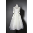 Romantic Round/Scoop Neckline Knee Length Appliques Tulle Bridal Dresses with Half Sleeves