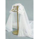 2 Layers Fingertip-Length Lace with Applique Wedding Veils