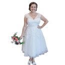 Beautiful V-neck Tea-Length Plus Size Tulle Wedding Dresses with Lace Appliques Bodice